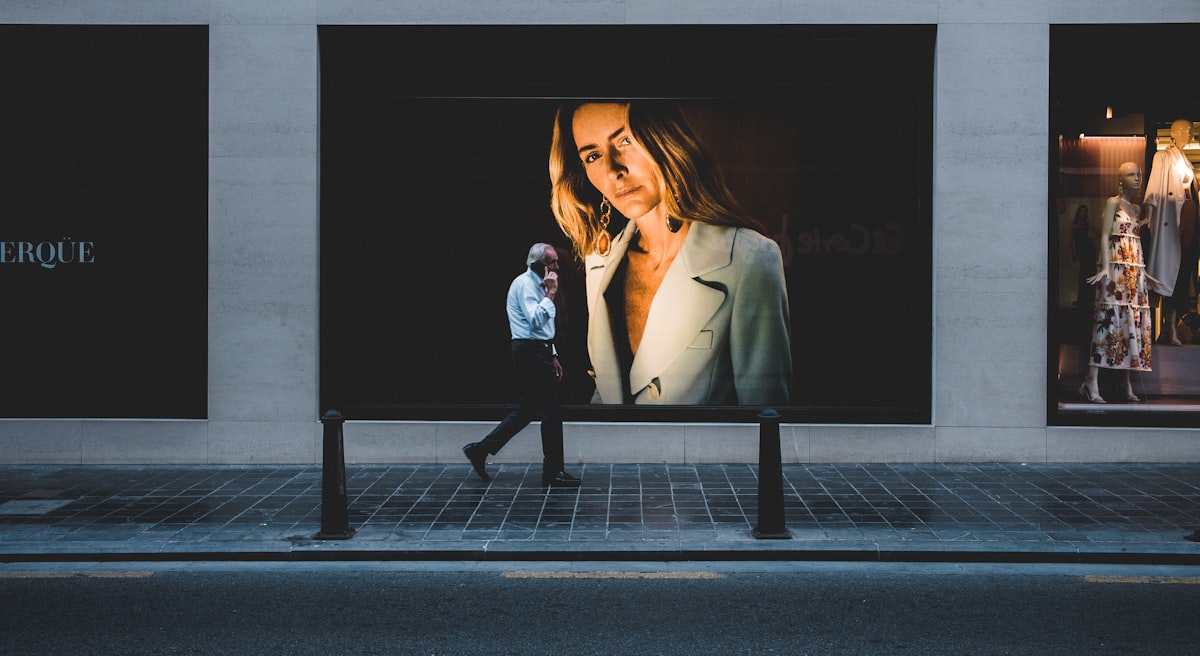 AI neural network unifying video and display ad auctions to eliminate latency and boost publisher RPM
